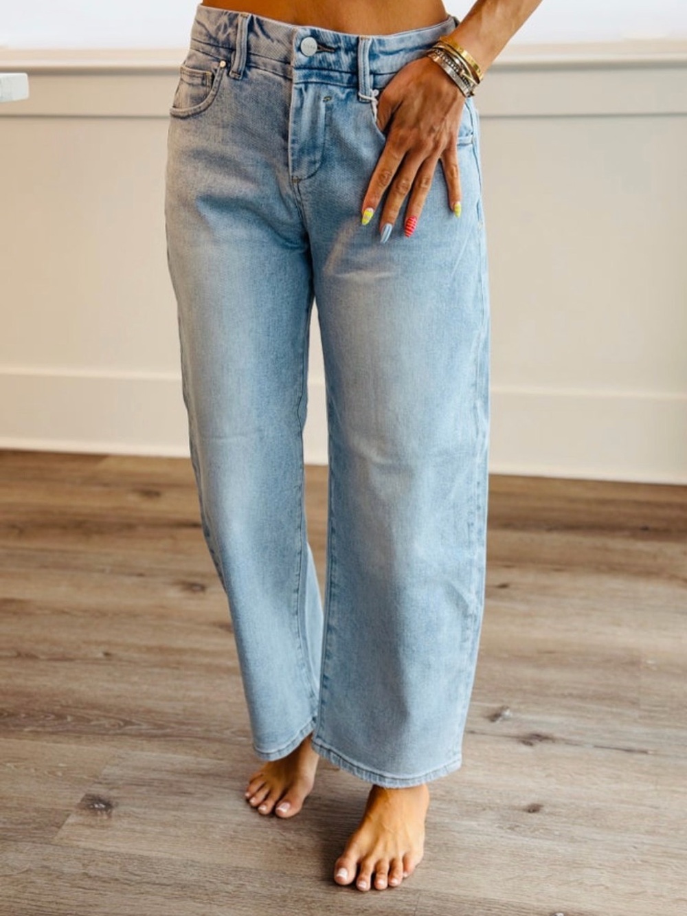 Risen Light Wash Barrel Women’s Jeans